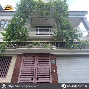 Bán Nhà 3 Tầng Tuyệt Đẹp Tại Trung Đô, Gần Quảng Trường Hồ Chí Minh - Giá Hấp Dẫn Chỉ 4,x Tỷ