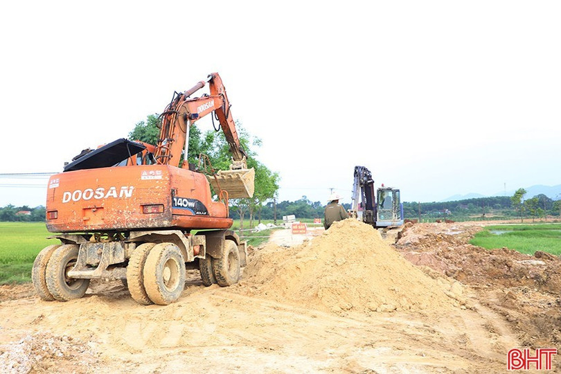 Hơn 409.000 tỷ đồng vốn đầu tư công đã được giải ngân, Hà Tĩnh nằm trong nhóm dẫn đầu